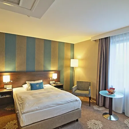 Parkhotel Wittekindshof Отель Дортмунд
