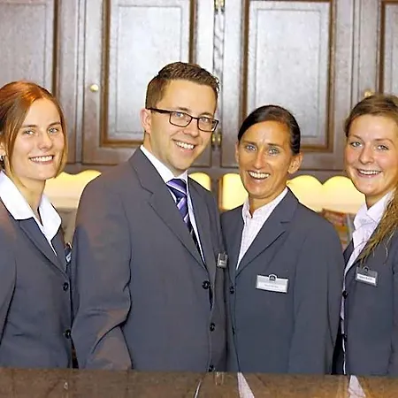 Hotel Parkhotel Wittekindshof 4*