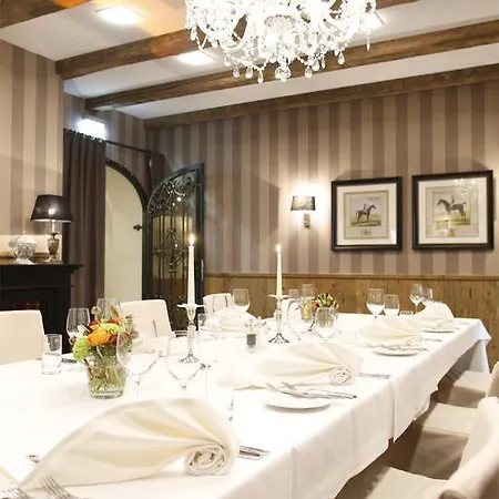 Отель Parkhotel Wittekindshof 4*