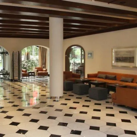 Отель Parkhotel Wittekindshof 4*