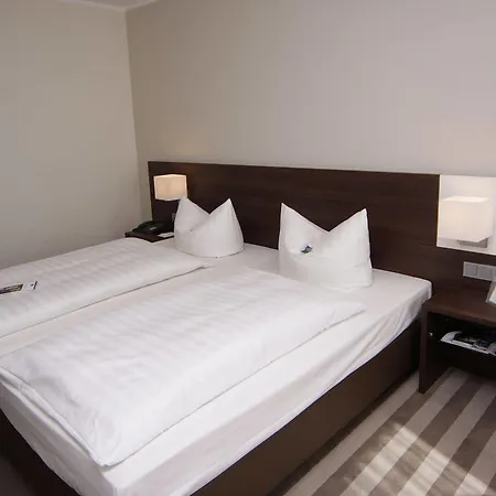 Отель Parkhotel Wittekindshof